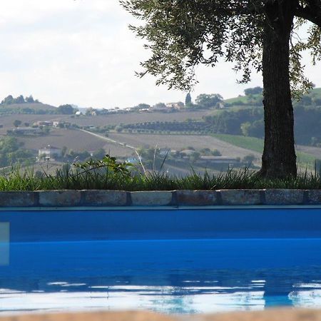 Agriturismo Eschito Hotel Montottone Eksteriør billede